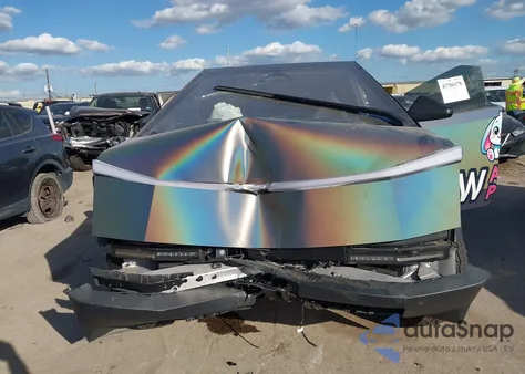 2025 Tesla Cybertruck All-Wheel Drive из США, поврежденный, VIN 7G2CEHED0SA076924